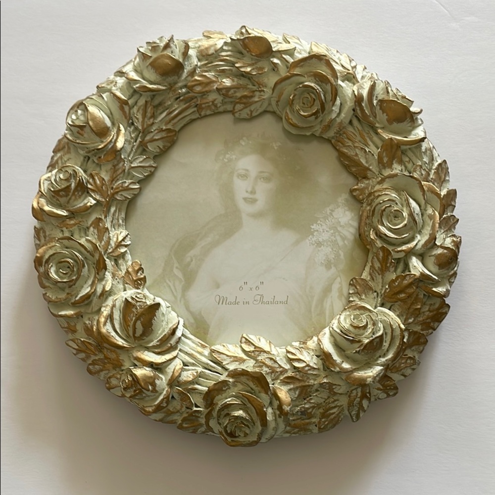 Gold and Cream‎ Floral Picture Frame